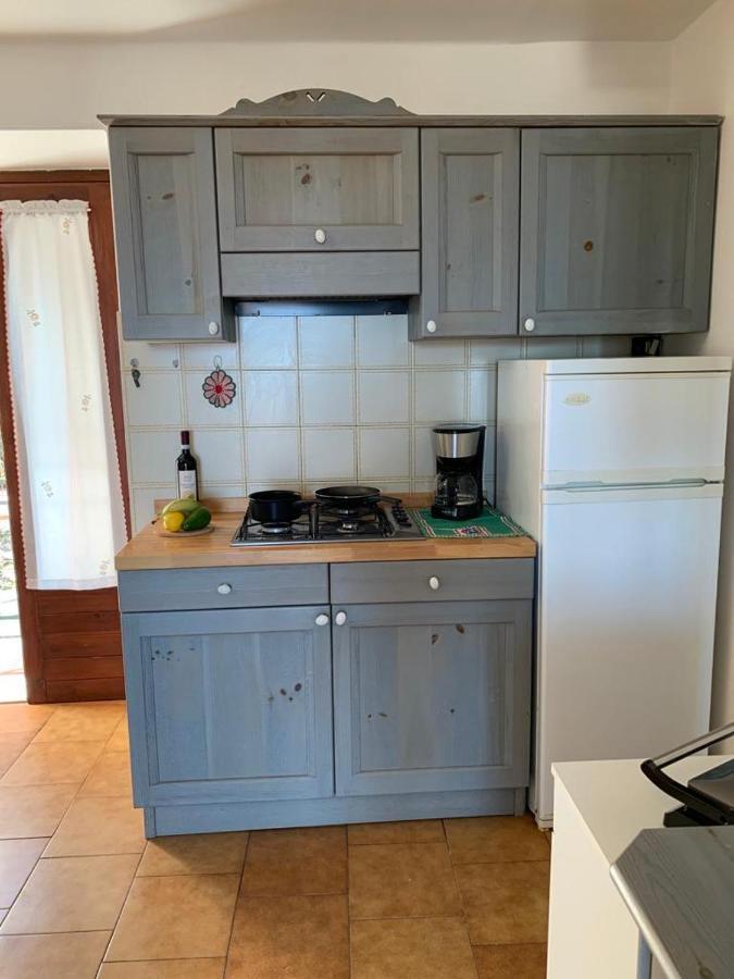 Casa Lisetta, 3-Room Apartment With Lake View Torri Del Benaco Exterior foto